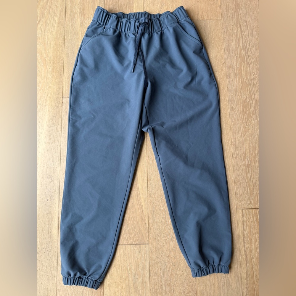 Adidas Women’s Blue Athletic Jogger Pants Size M Elastic Waist Activewear